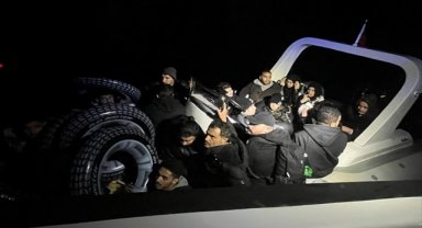 Muğla açıklarında 21 düzensiz göçmen kurtarıldı