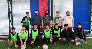 Sanayi Çırakları Halı Sahada Buluşuyor