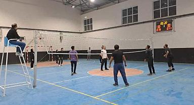 Sultandağı Kaymakamlık Kupası Voleybol Turnuvası Başladı