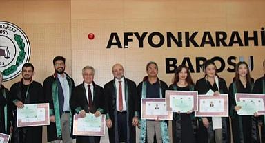 Afyonkarahisar Barosu, Yeni Avukatların Mesleklerine Atmalarının Sevincini Yaşadı
