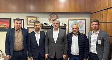 Ali Özkaya, Sinanpaşa ilçesi Kılınçarslan köyü vatandaşlarını TBMM'de ağırladı.