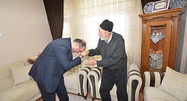 BAŞKAN DR. MUSTAFA ÇÖL HEMŞEHRİLERİMİZE GEÇMİŞ OLSUN ZİYARETLERİNDE BULUNMAYA DEVAM EDİYOR