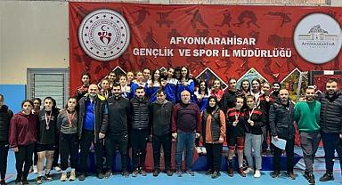 Güreş İl Birinciliği Müsabakaları Tamamlandı