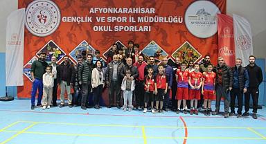 Masa Tenisinde Yıldızlar Belirlendi