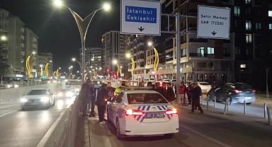 Polislerden Basın Mensuplarına Çekim Uyarısı.!