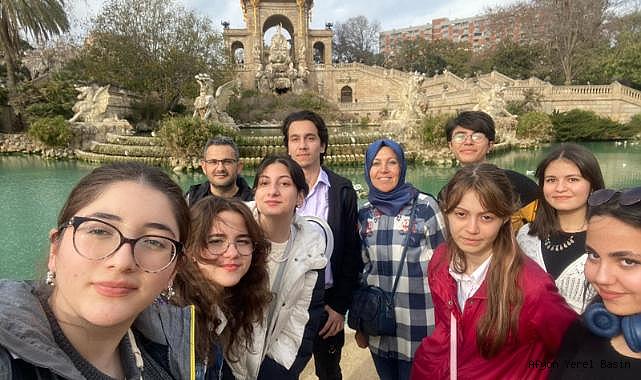 Afyon Lisesi Öğrencilerini Barselona'ya Gönderdi