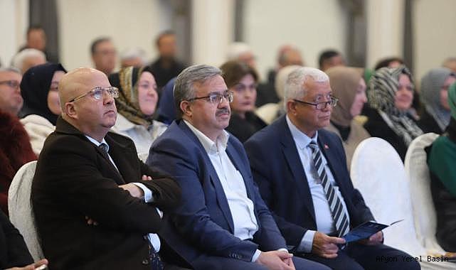 Afyonkarahisar'da Siyasetçi, Halka Projelerini Anlattı