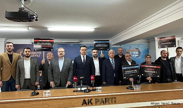 AK Parti İl Başkanlığı 28 Şubat Postmodern Darbesi’nin yıl dönümünde basın açıklaması gerçekleştirdi