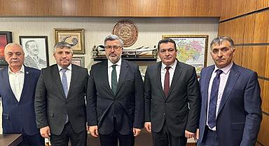 AK Parti siyasi ve yerel yönetim temsilcilerini ağırladı