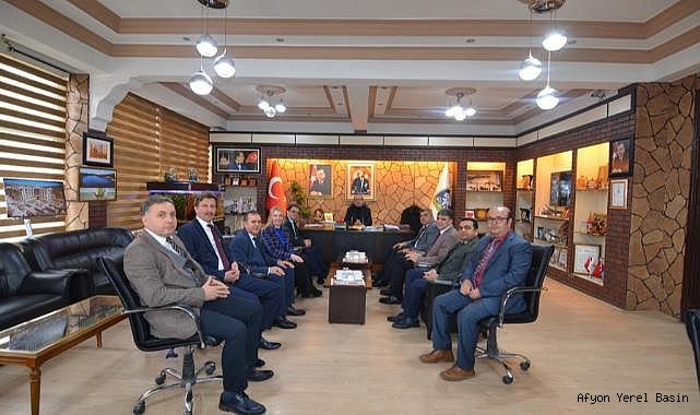 Bakanlığımızda bağlı heyet Mustafa Çöl’ü ziyaret etti.