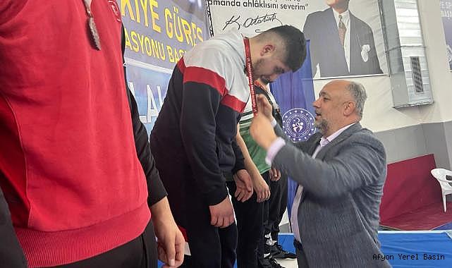 Bilal Tabur U17 Grekoromen Güreş Türkiye Şampiyonası’nda İkinci Gün Tamamlandı