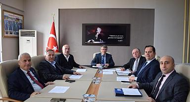Encümen Toplantısı Kararlarını Açıklamaya Hazırlanıyor. 