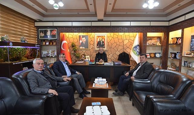 İbrahim Özer ve parti yönetim kurulu Mustafa Çöl’ü makamında ziyaret etti