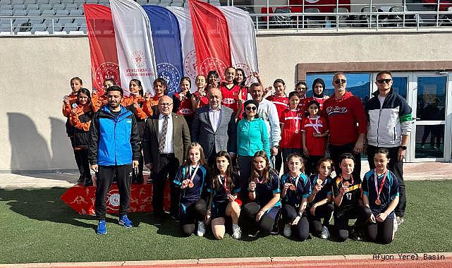 Küçükler atletizm müsabakaları tamamlandı