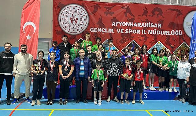 Masa Tenisi Yıldızlar Kulüp müsabakaları sona erdi