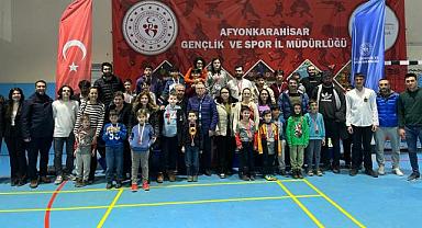 Okul Sporları Küçük Erkekler Güreş Müsabakaları tamamlandı 