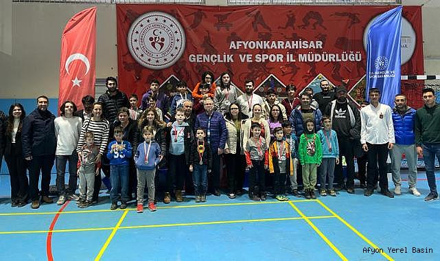 Okul Sporları Küçük Erkekler Güreş Müsabakaları tamamlandı