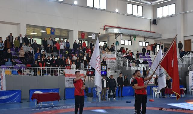 U17-U20 Türkiye Güreş Şampiyonası seremonisi düzenlendi