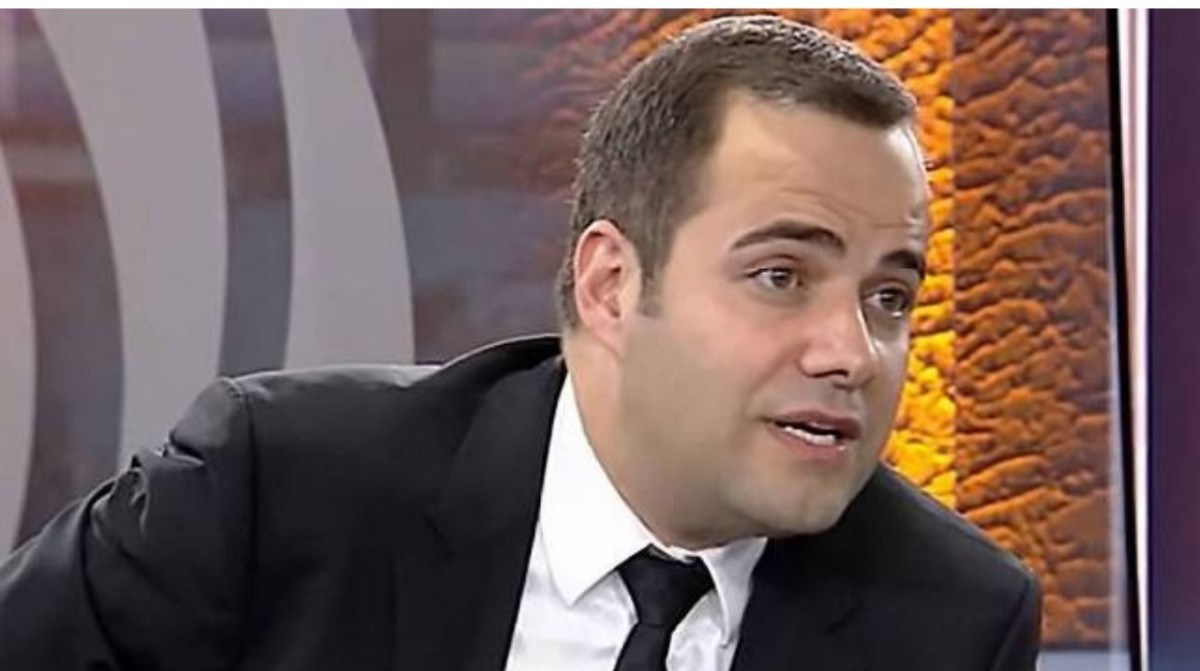 Ünlü ekonomist yeni banknot müjdesi verdi! 500 ve 1000 TL'lik yeni paralar o tarihte piyasada!