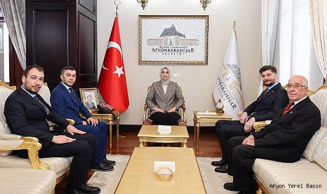 Vali Siyasi Parti Yetkilileriyle Buluştu