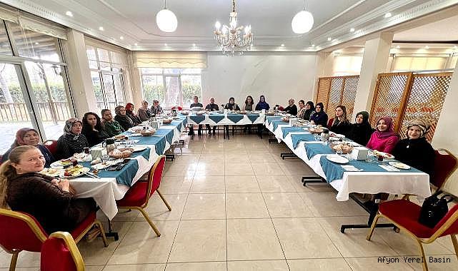 8 Mart Dünya Kadınlar Günü'nde Devlet Su İşleri'ndeki kadın personeller özel etkinlikle onurlandırıldı.