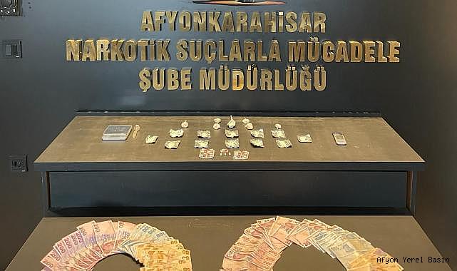 Afyonkarahisar'da uyuşturucu operasyonda 2 zanlı tutuklandı