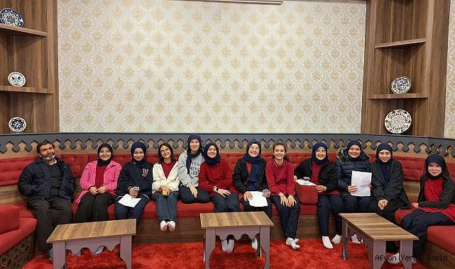 Afyonkarahisar Gençlik Merkezi, ÇEDES Projesi ile öğrencilere çevre bilinci aşıladı.