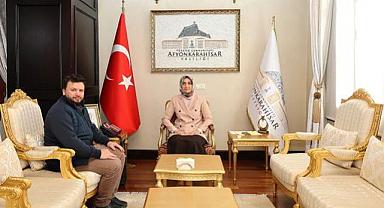 Afyonkarahisar Valisi, iş insanları ve turizm temsilcileri ile iş birliğine odaklandı.