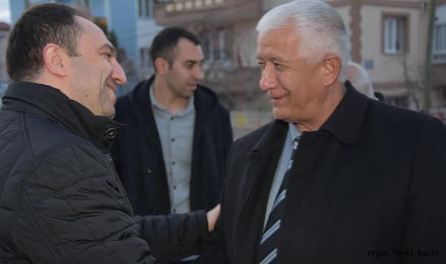 AK Parti İl Başkanı Hüseyin Menteş, Afyonkarahisar'da Mahalle İftarında Buluştu