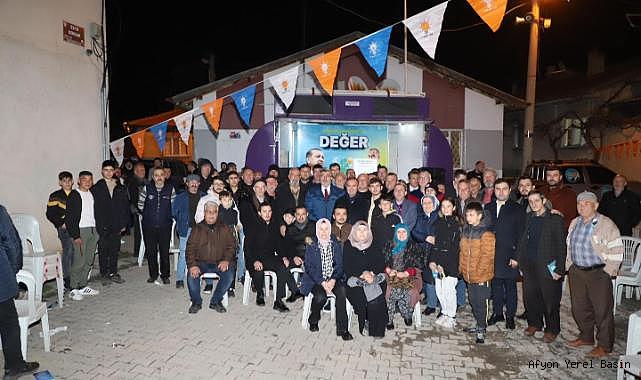 AK Parti temsilcileri Afyonkarahisar'da bölge sakinleriyle bir araya geldi