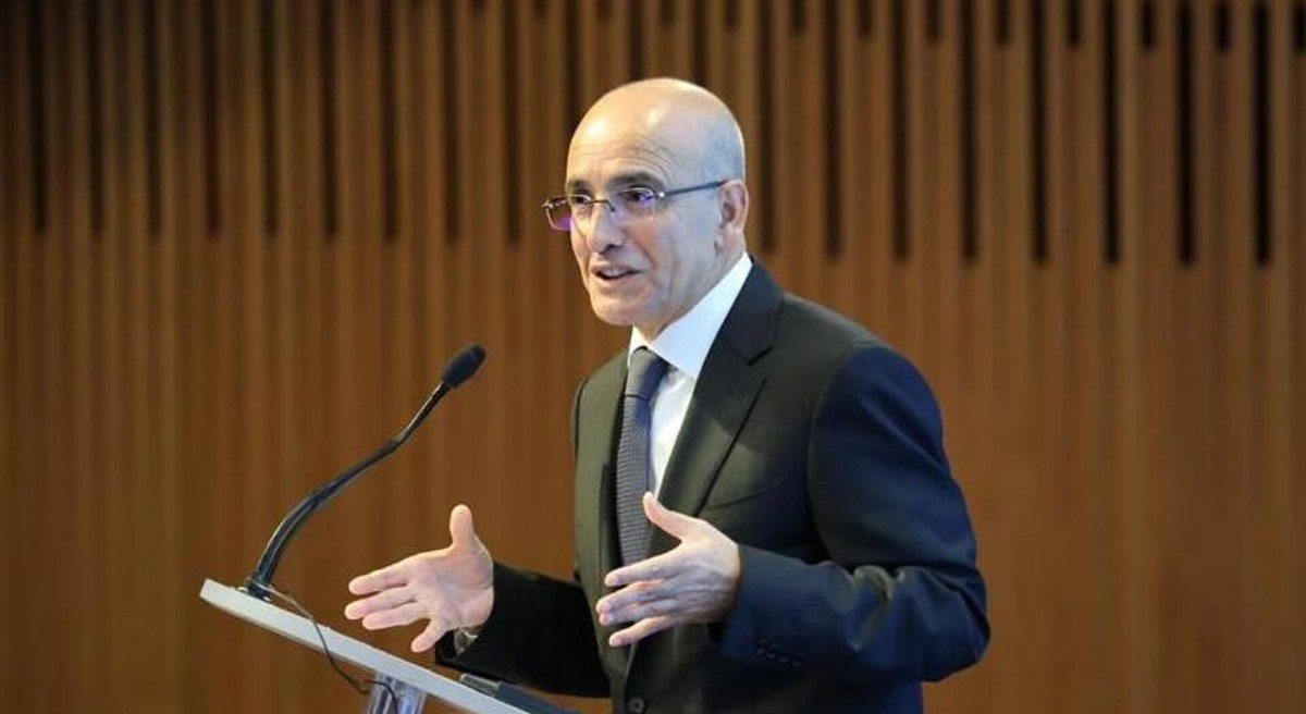 Bakan Mehmet Şimşek Açıklamalarda Bulundu