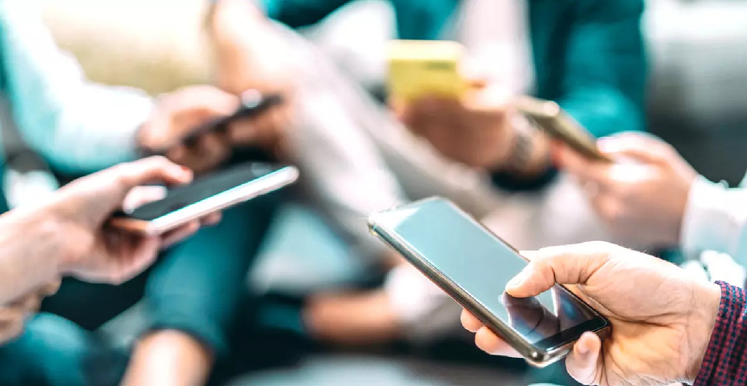 Bu tüyoyu bilenin internet paketi hiç bitmiyor! Daha uzun kullanmanın sırrı var