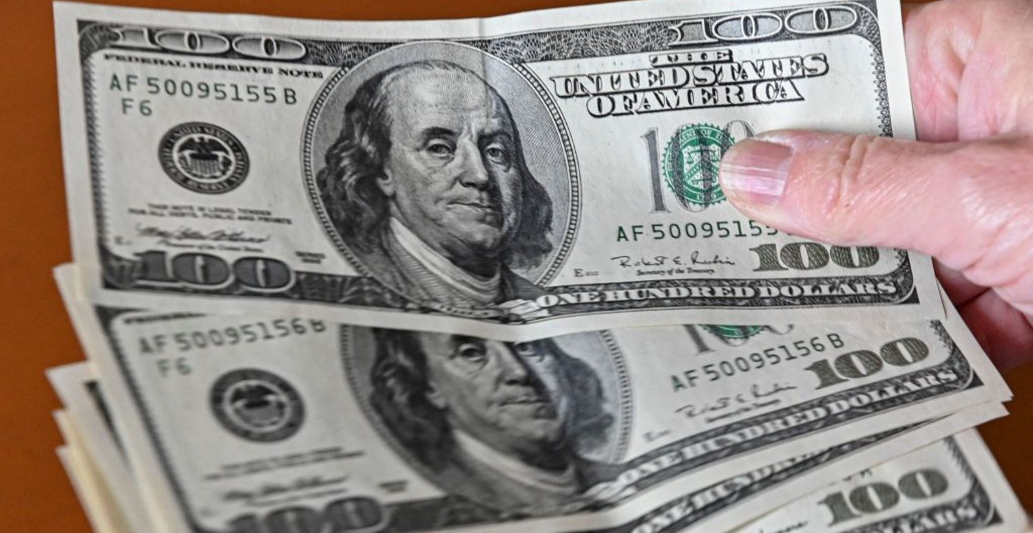 Dolar kurundaki rekor ifşa edildi! 100 doları olan bile şaşkına dönecek: 1 Nisan detayı...