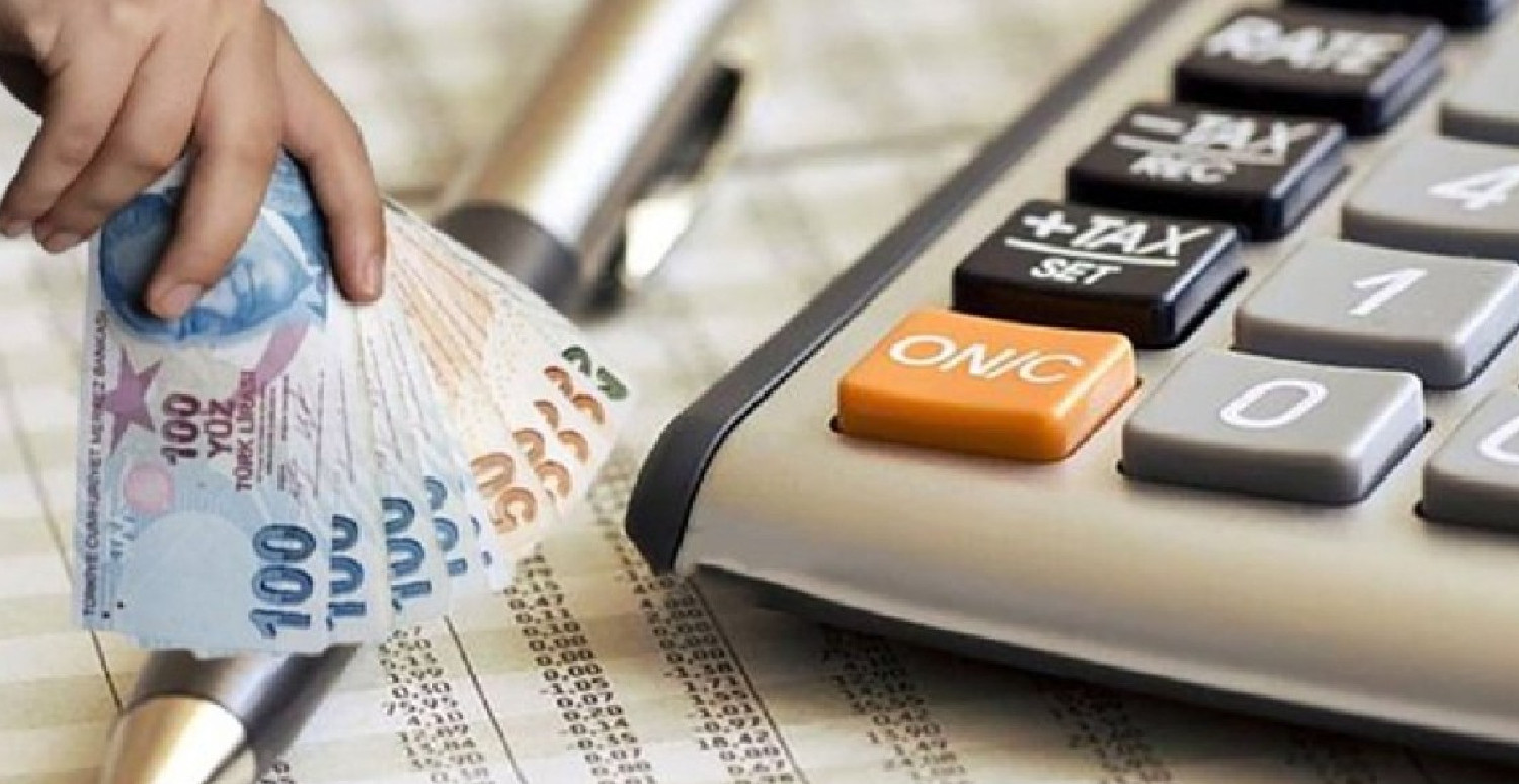 Dört gözle ikramiye bekleyen emekliye büyük şok! Tarihler değişti: İşte yeni ödeme takvimi