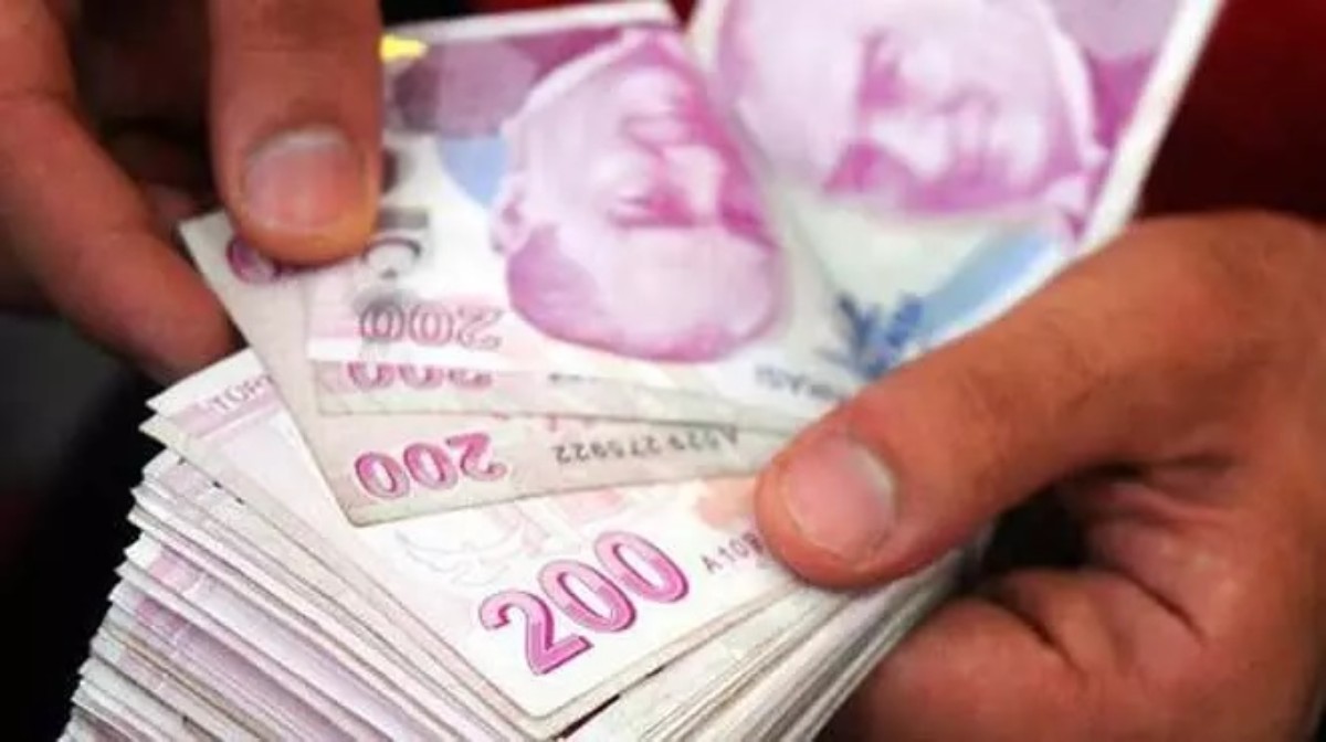 Emeklilere zil takıp oynatacak karar