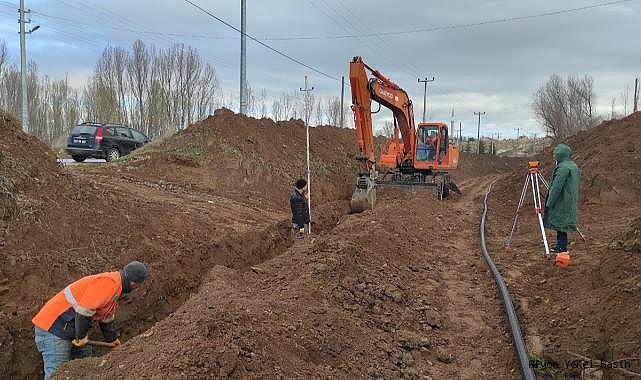 İl Özel İdaresi Köylerdeki Alt Yapı Çalışmalarını Sürdürüyor