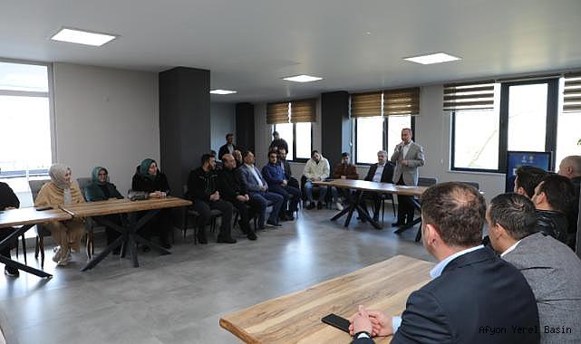 “Kurtla bir olup kuzuyu yedikten sonra çobanla oturup yas tutanlardan kendinizi koruyun”