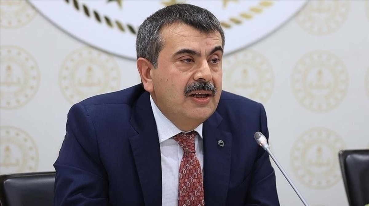 MEB'den üzen devamsızlık kararı