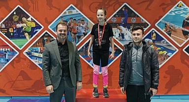 Özel sporcular masa tenisi müsabakaları tamamlandı