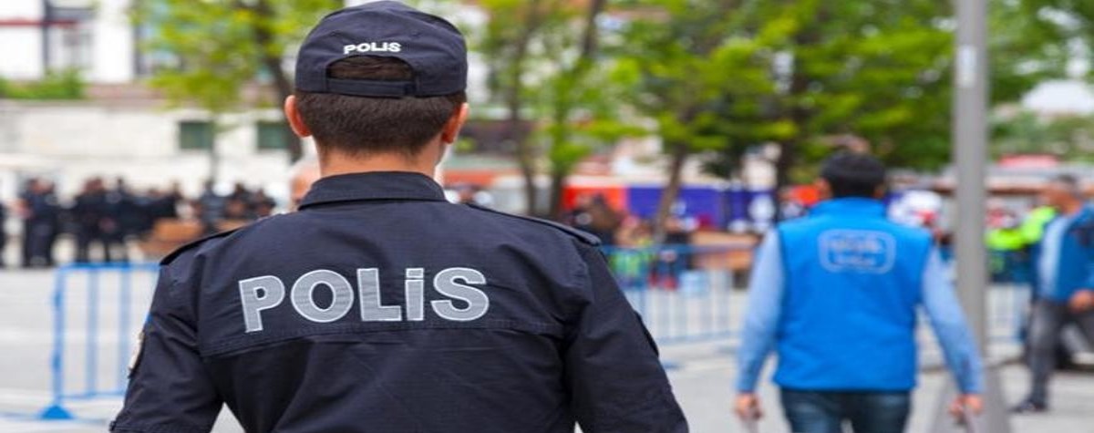 polis