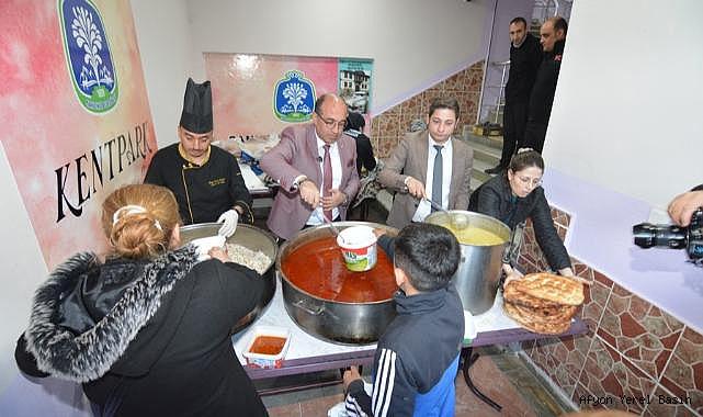 RAMAZAN AYININ İLK İFTAR YEMEĞİ BAŞKAN DR. MUSTAFA ÇÖL’DEN