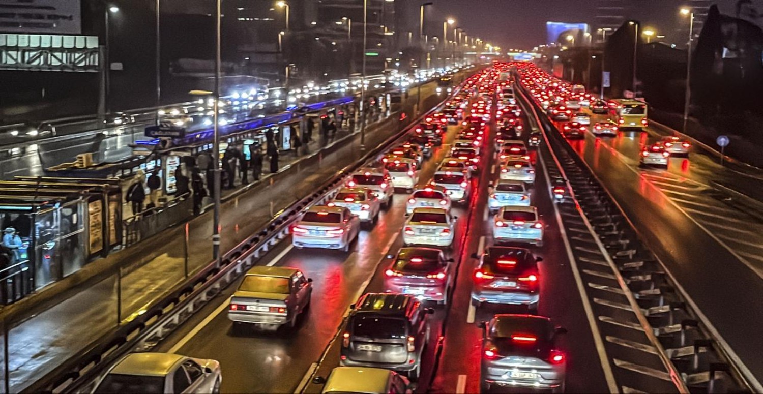 Trafikte bunu yapanlar 9.065 TL cezayı yedi! 81 ilde yeni sistem başladı
