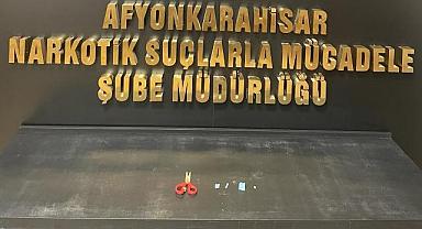 Uyuşturucu Madde Ticareti Yapan 2 Kişi Yakalandı.