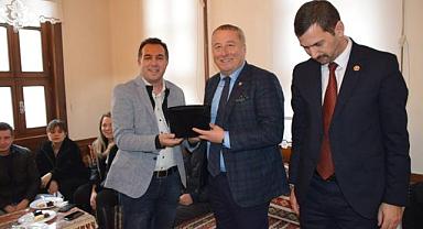 Yağcı'dan Kucaklama Sözü: 
