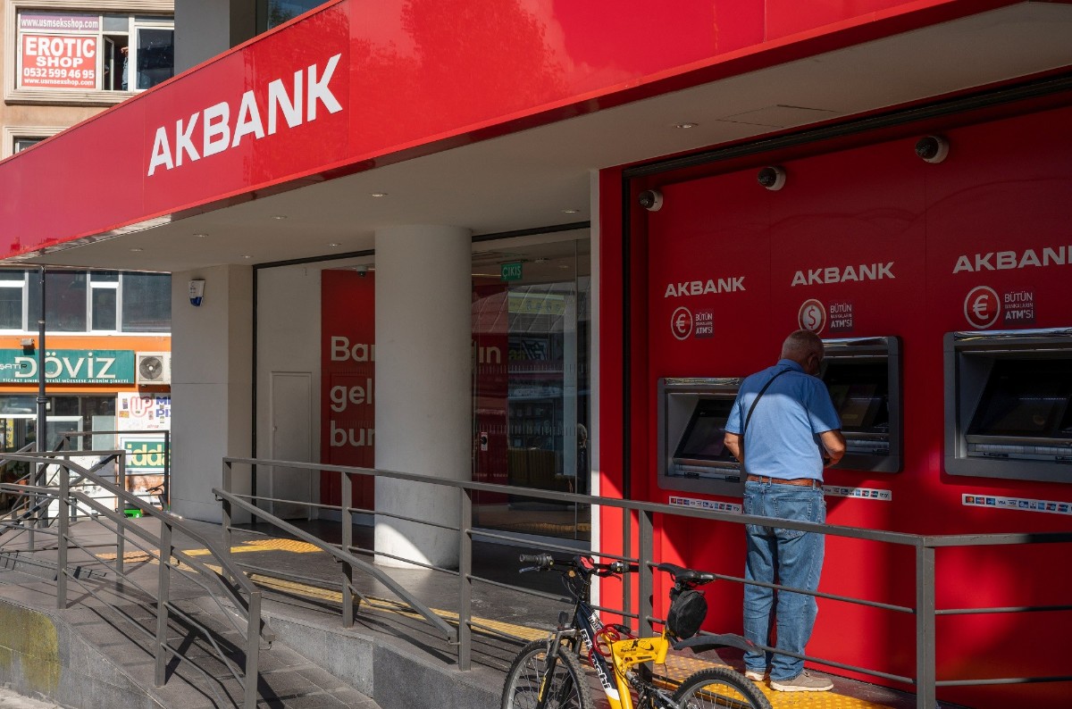 akbank