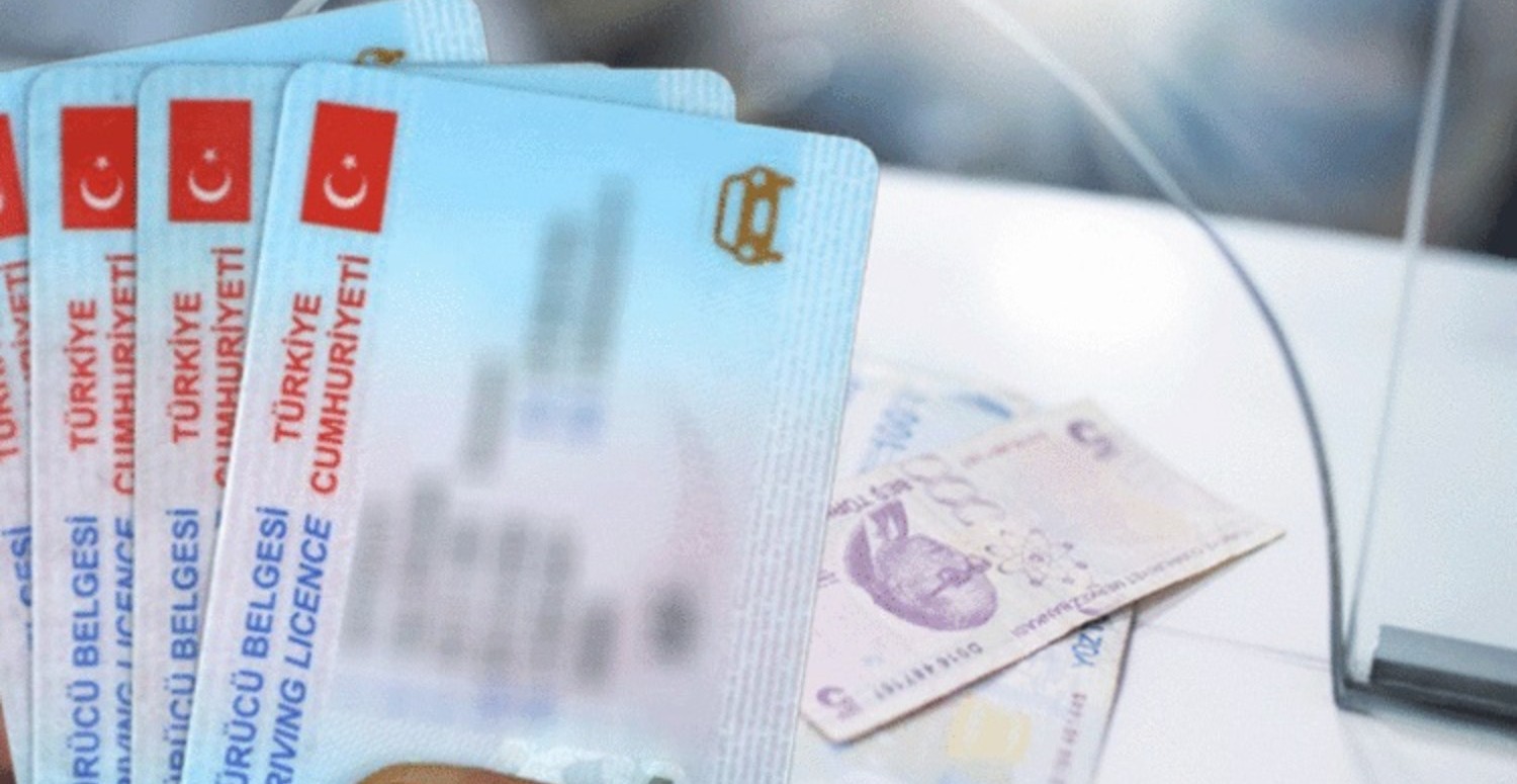 Ehliyet sahipleri diken üstünde! Bunu yapanın hem parası hem ehliyeti elden gidecek