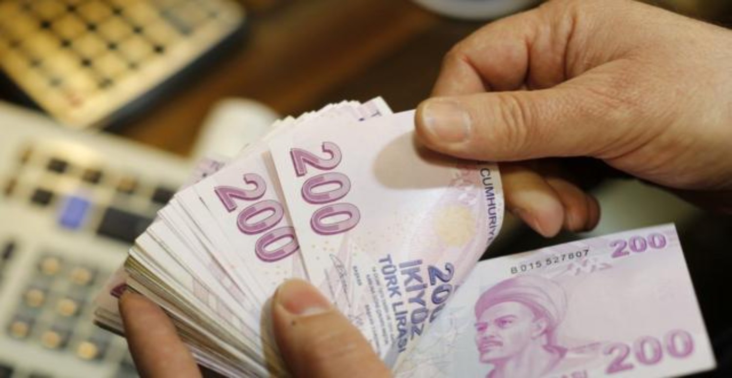 Gelir belgesine onaya gerek yok! Emekli 10 DAKİKADA parayı kapacak