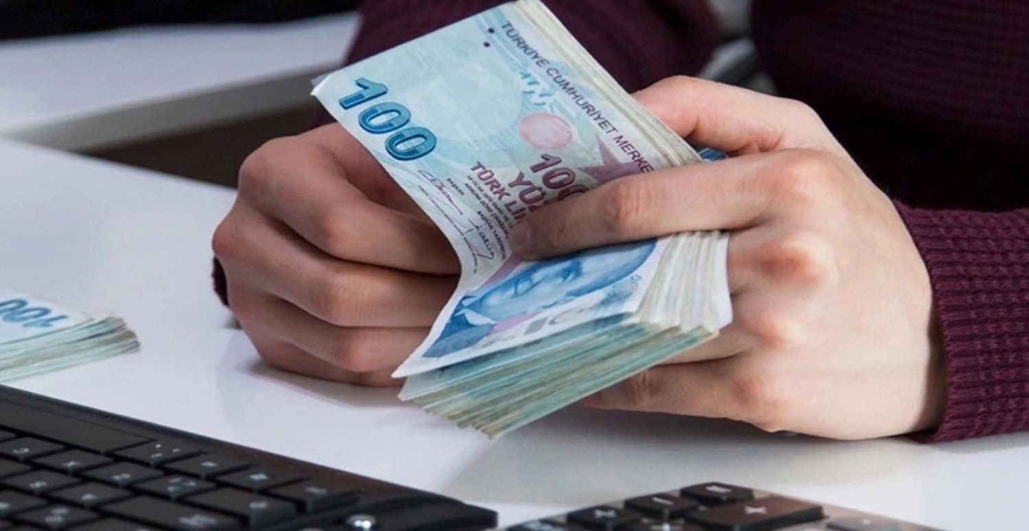 O çalışanlara tamı tamına 15.880 TL ek yardım! Başvurusuz trink hesaba yatacak