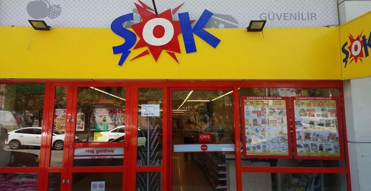 Temizlik malzemelerinden duvar boyasına hepsi indirimde! ŞOK 23 Nisan aktüel ürünleri