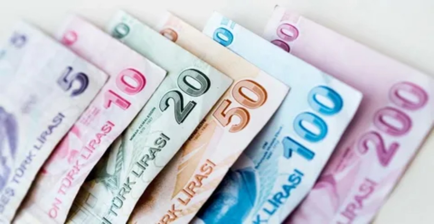 2 gün sonra resmen başlıyor! Emeklilere 5000 TL sürpriz ikramiye yatırılacak